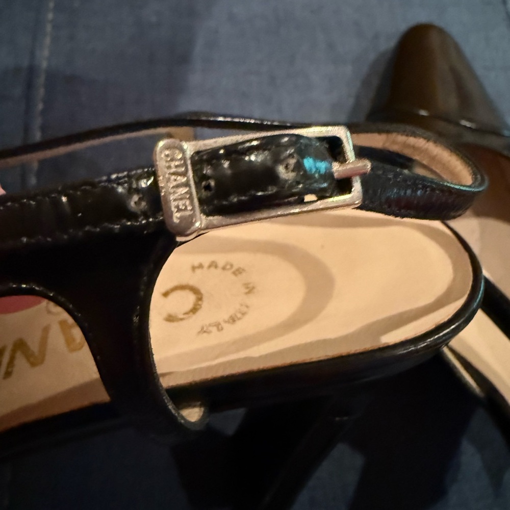 EUC Vintage 90’s Chanel Slingback Leather Spectator Pumps - Picture 5 of 7